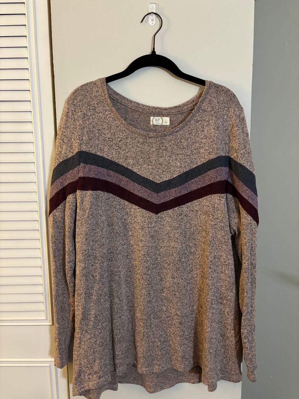 24/7 Maurices Heather Pink Chevron Stripe Sweater Top — Size 1 - SUPER SOFT